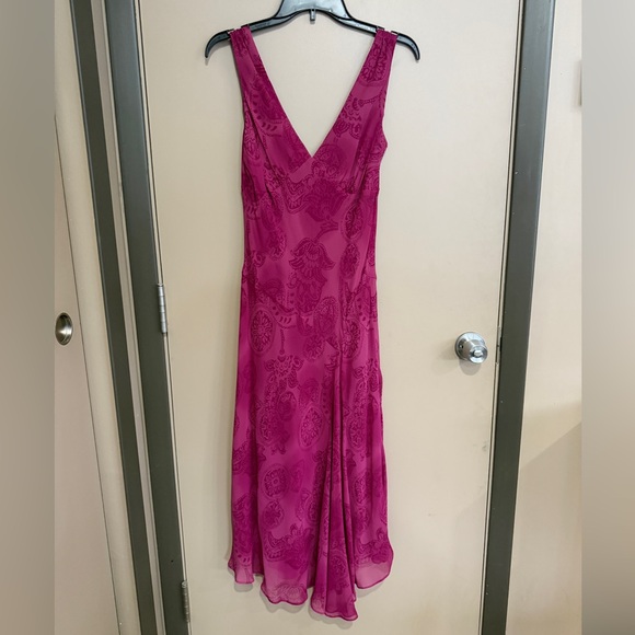 Jones New York Dresses & Skirts - Jones New York Fuchsia Paisley Print Dress